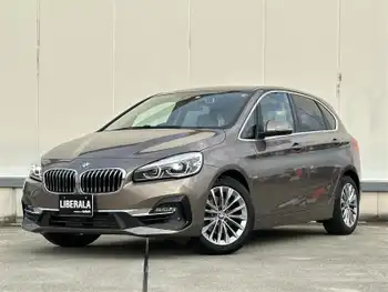 ＢＭＷ ２１８ｉ アクティブツアラー ラグジュアリー