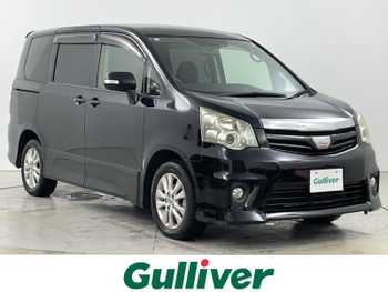 トヨタ ノア Si 社外ナビ・社外フリップダウンモニター