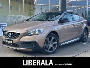 ボルボ Ｖ４０ クロスカントリー T5 AWD 純正ナビ　Bカメラ　BT　4WD　TV