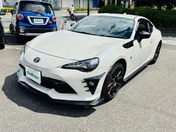 トヨタ ８６ GRスポーツ
