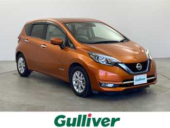 日産 ノート e－パワー メダリスト 純正ナビ　衝突軽減装置　全周囲カメラ