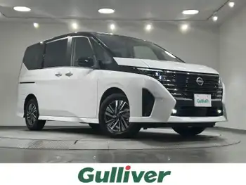 日産 セレナ e－パワー ハイウェイスター V 登録済未使用車 純正12.3型ナビ 後席モニタ