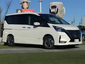 日産 セレナ e－パワー ハイウェイスター V プロパイロット　全方位カメラ　後席モニタ