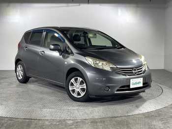 日産 ノート メダリスト 社外ナビ　アラウンドビュー　スマートキー