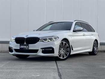 ＢＭＷ ５２３ｉ ツーリング Mスポーツ インテリジェントセーフティ 純正ナビ ACC