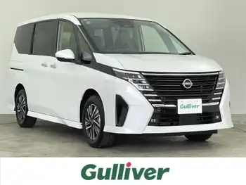 日産 セレナ e－パワー ハイウェイスター V 禁煙 登録済未使用車 デカナビ 両側電動