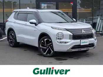 三菱 アウトランダー ＰＨＥＶ P 純正ホイール/全方位カメラ/サンルーフ