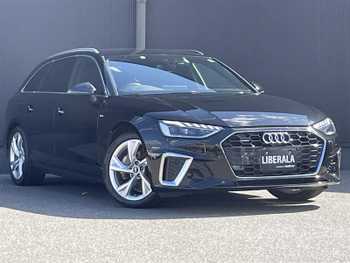 アウディ Ａ４ アバント 40TDIクワトロ Sライン マトリクスLED 半革 バーチャルCP 電動リア