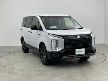 三菱 デリカＤ：５ シャモニー 未使用車　11インチナビ　フリップダウン