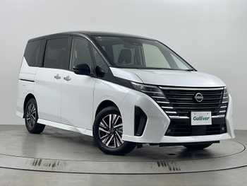 日産 セレナ e－パワー ハイウェイスター V 届出済未使用車 純正ナビ 全方位カメラ