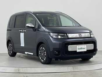 ホンダ フリード ハイブリット e:HEV クロスター 登録未使用車　両側パワスラ　純正ナビ