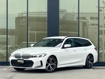 ＢＭＷ ３２０ｄ xDrive ツーリング Mスポーツ 衝突軽減B ACC BLIS LKA 純正ナビ Bカメラ