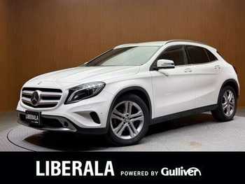 メルセデス・ベンツ ＧＬＡ１８０  RSP ACC 純正ナビ Bカメラ 半革 シートH