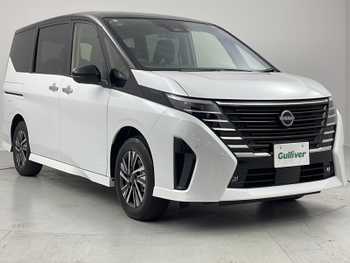 日産 セレナ e－パワー ハイウェイスター V 登録済み未使用車　プロパイロット　LED