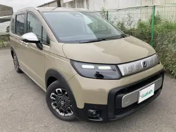 ホンダ フリード ハイブリット e:HEV クロスター ナビ バックカメラ クルコン 禁煙車