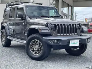 クライスラー・ジープ ジープ ラングラー アンリミテッド サハラ ワンオーナー 1インチアップ 社外アルミ