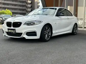 ＢＭＷ Ｍ２３５ｉ クーペ 純正HDDナビ　Bカメラ　パワーシート