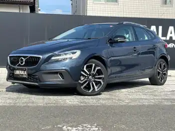 ボルボ Ｖ４０ クロスカントリー T5 AWD サマム