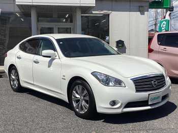 日産 フーガ ハイブリッド  低走行ワンオーナインテリジェントクルコン