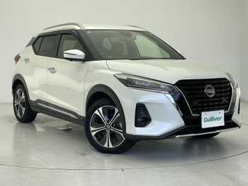 日産 キックス X ツートーンインテリアED 純正9型ナビ TV 全方位カメラ LED AW ETC