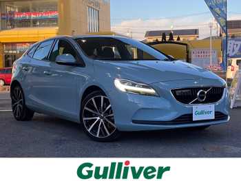 ボルボ Ｖ４０ D4 モメンタム