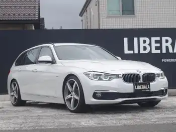 ＢＭＷ ３２０ｉ xDrive ツーリング ラグジュアリー