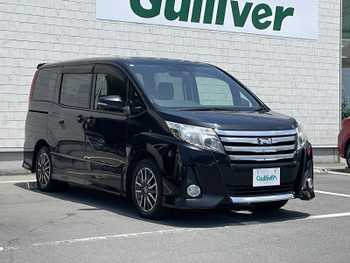 トヨタ ノア Si セーフティセンス　パワースライドドア