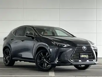 レクサス ＮＸ 350h バージョンL サンルーフ/3眼LED/360°カメラ