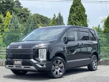 三菱 デリカＤ：５ ジャスパー 軽油/ナビ/衝突軽減/全方位/電動ステップ