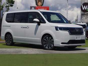 ホンダ ステップワゴン スパーダ eHEV プレミアムライン 登録済未使用車