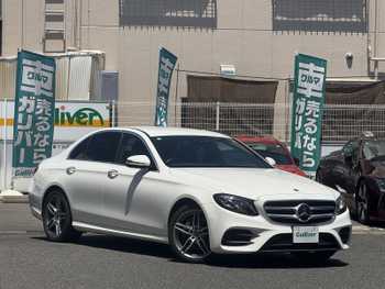 メルセデス・ベンツ Ｅ２２０ｄ ローレウスエディション 禁煙正規ディーラー車レーダーセーフティ