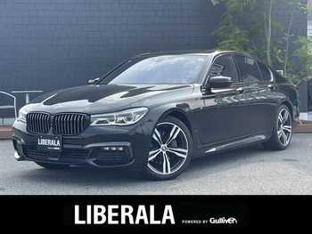 ＢＭＷ ７４０ｉ Mスポーツ サンルーフ 黒革 ナビ harman/kardon