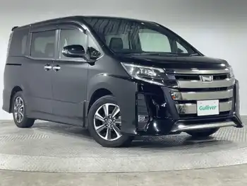 トヨタ ノア Si ダブルバイビー 純正10型ナビ 後席モニター 半革シート