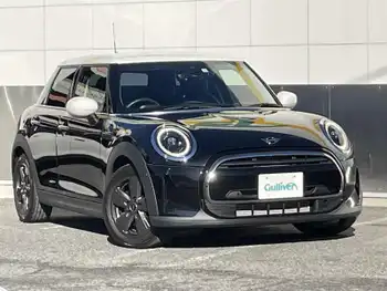 ＭＩＮＩ ＢＭＷ ミニ クーパー D クラシックトリム 純正ディスプレイオーディオ バックカメラ