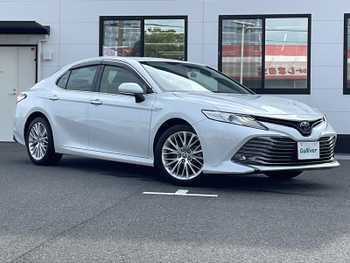 トヨタ カムリ G レザーパッケージ 禁煙車 純正ナビ Bカメラ TSS 革シート