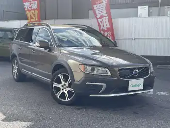 ボルボ ＸＣ７０ T6 AWD