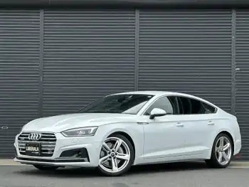 アウディ Ａ５ SB2．0TFSI Q スポーツ 1オ-ナ- マトリクスLED アシスタンスP ACC