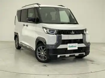 三菱 デリカミニ T プレミアム 未使用車　マイパイロット　両パワスラ