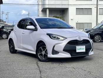 トヨタ ヤリス X ワンオーナー　レーダークルコン　ドラレコ