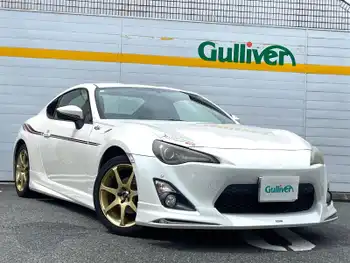 トヨタ ８６ G モデリスタエアロ 社外マフラー