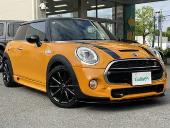 ＭＩＮＩ ミニ クーパー S 6MT/フロントリップスポイラー