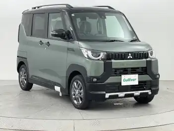 三菱 デリカミニ T プレミアム アラウンドビューモニター届出済未使用車