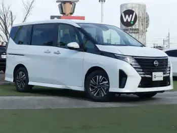 日産 セレナ e－パワー ハイウェイスター V 登録済未使用車 12.3型純正ナビ 全方位