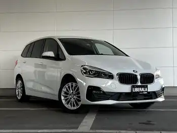 ＢＭＷ ２１８ｄ グランツアラー スポーツ
