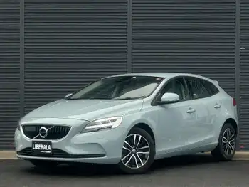 ボルボ Ｖ４０ T3 キネティック