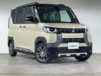 三菱 デリカミニ T プレミアム 届出済未使用車 9型DA 三菱e-Assist LED