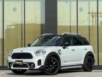 ＭＩＮＩ ＢＭＷ ミニ クロスオーバー クーパー D オール4 エッセンシャルトリム