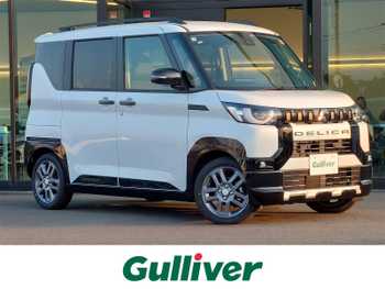 三菱 デリカミニ T プレミアム 登録済未使用車全方位両側マイパイロット