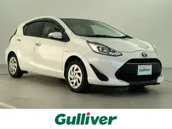 トヨタ アクア S スタイルブラック オートハイビーム　純正ナビ　地デジTV