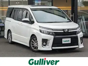 トヨタ ヴォクシー ZS サンルーフ/9型ナビ/Bluetooth/TV/Bカメラ